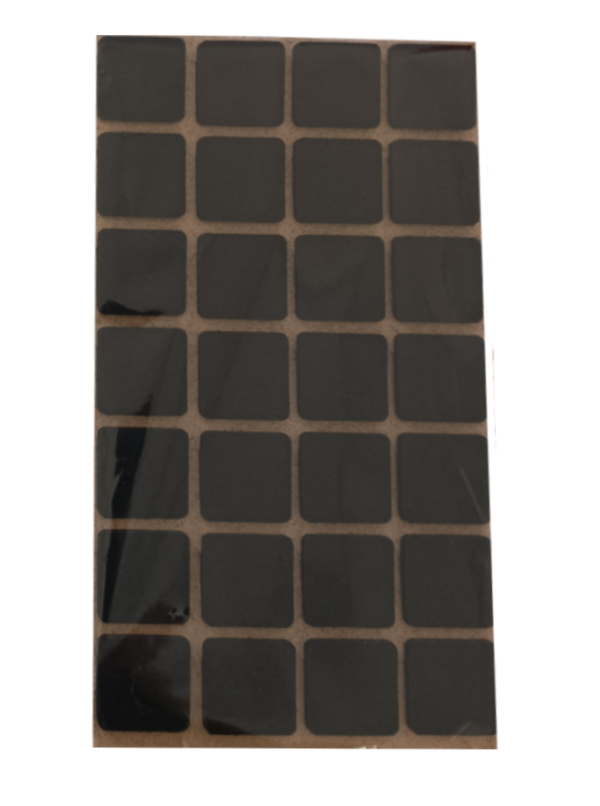 Samolepicí filc, 20x20mm (28ks/arch)-černý