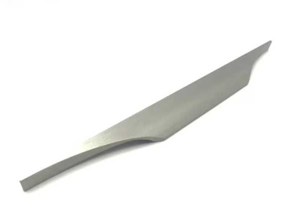 Nábytková úchytka Surface imitace nerezi 160 mm