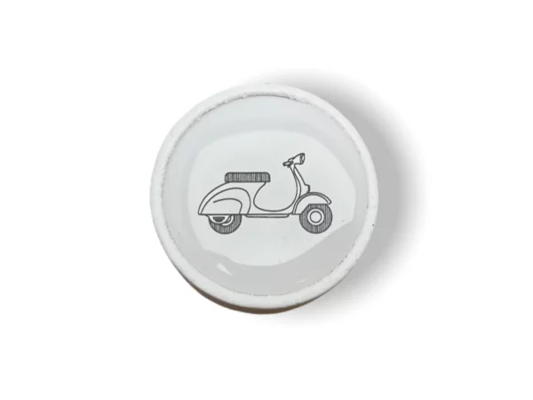 motiv skútr V32